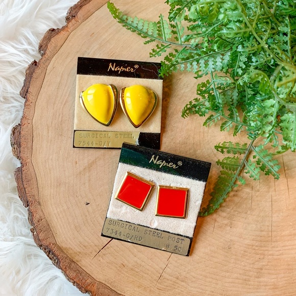 Vintage Napier Gold Chunky Red Yellow Lot Earring - Picture 1 of 3